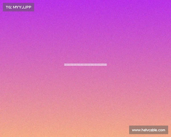 滕哈格使用无人机录制训练视频并通过屏幕与球员深入分析战术演练 滕哈格使用无人机录制训练视频并通过屏幕与球员深入分析战术演练